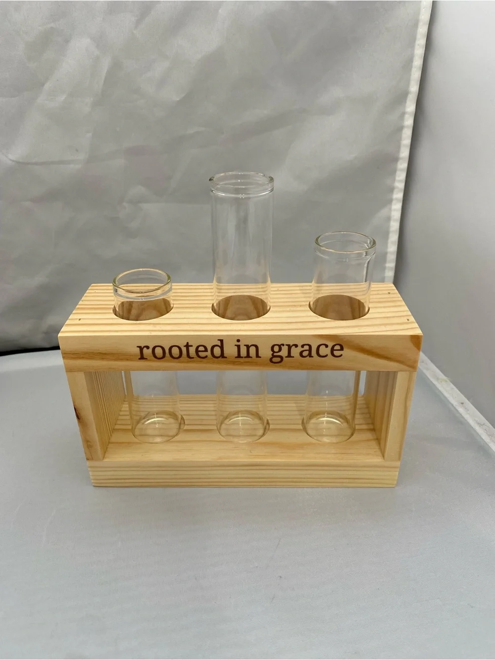 'Rooted in Grace' Natural Wood Test Tube Vase Set - Clear Glass